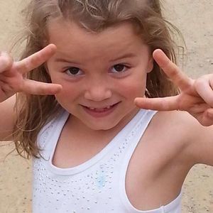 Meet your Posher, Chloe